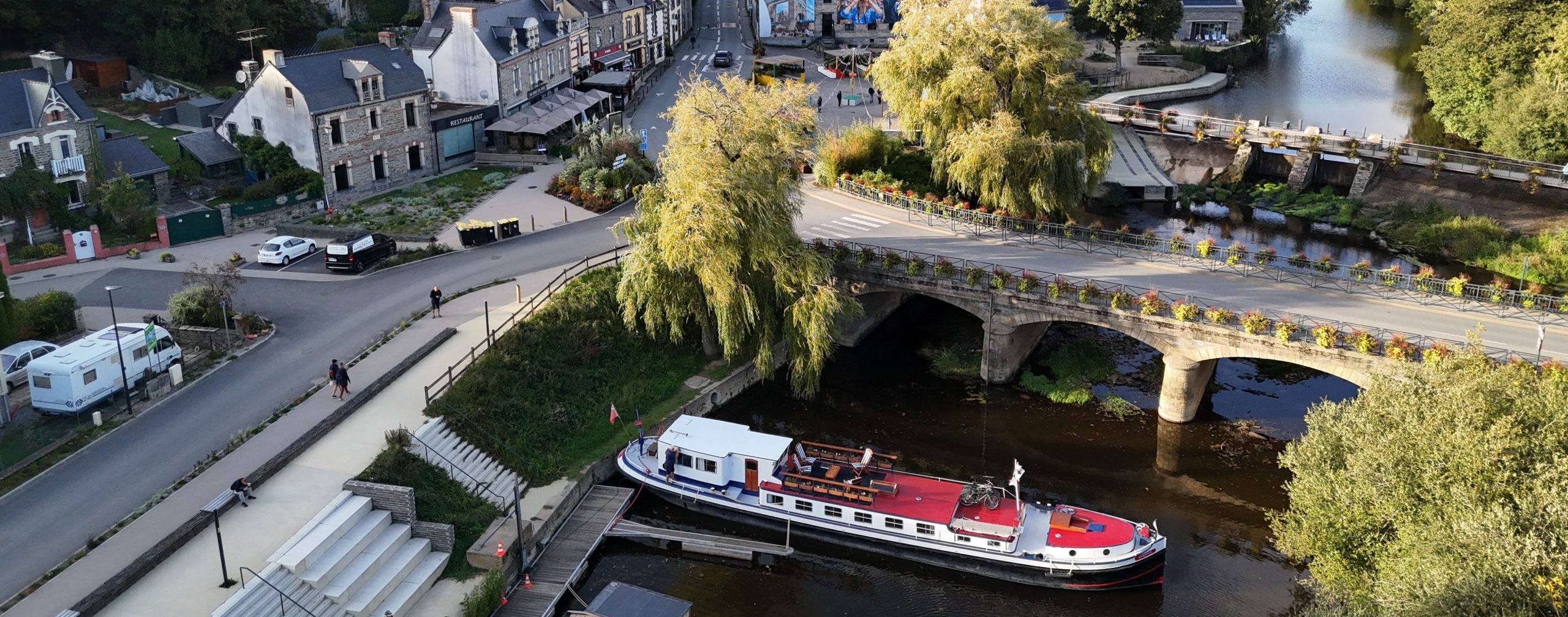 Nymphea cruising in picturesque Brittany